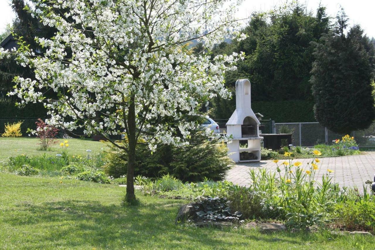 Rennscheune - Himmlisch In Die Gruene Hoelle Kelberg Exterior foto